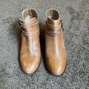 Diva Love Bug Cognac booties